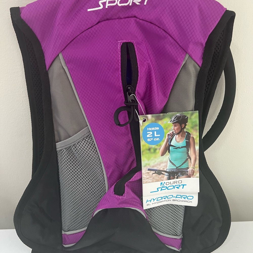 Hydro Back Pack, 2 Liter, Never Used, New